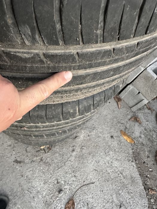 Продам летнию резину на 18