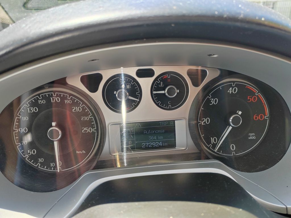 Vând lancia delta 3 an 2010 euro 5