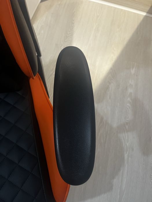 Геймърски стол Cougar Armor S