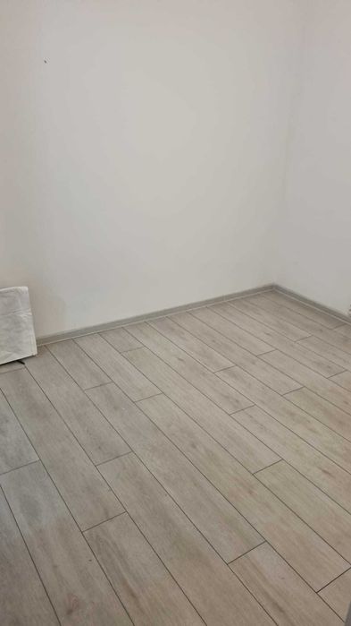 Proprietar – Apartament 2 camere (modificat) – Zona Soarelui – 30 mp