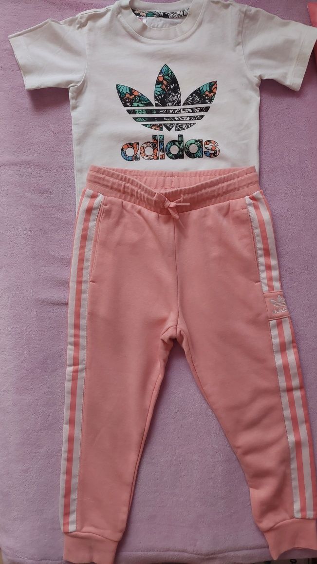 Adidas долнище и тениска