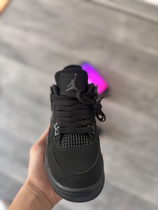 Jordan 4 black cat marimea 36