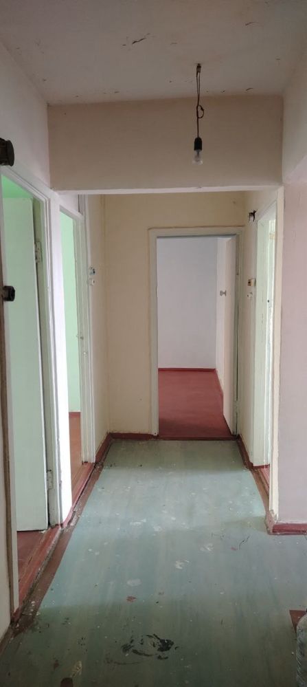 СРОЧНО ПРОДАЕТСЯ 4-комнатная квартира в городе Самарканд