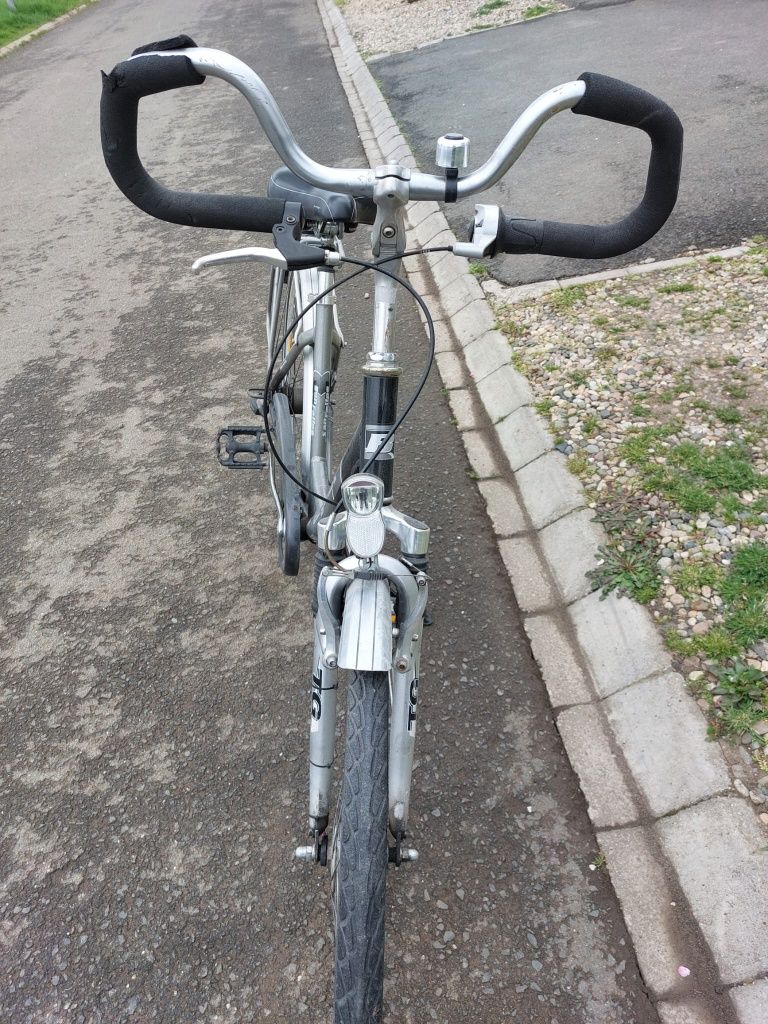 Bicicleta barbati și dama