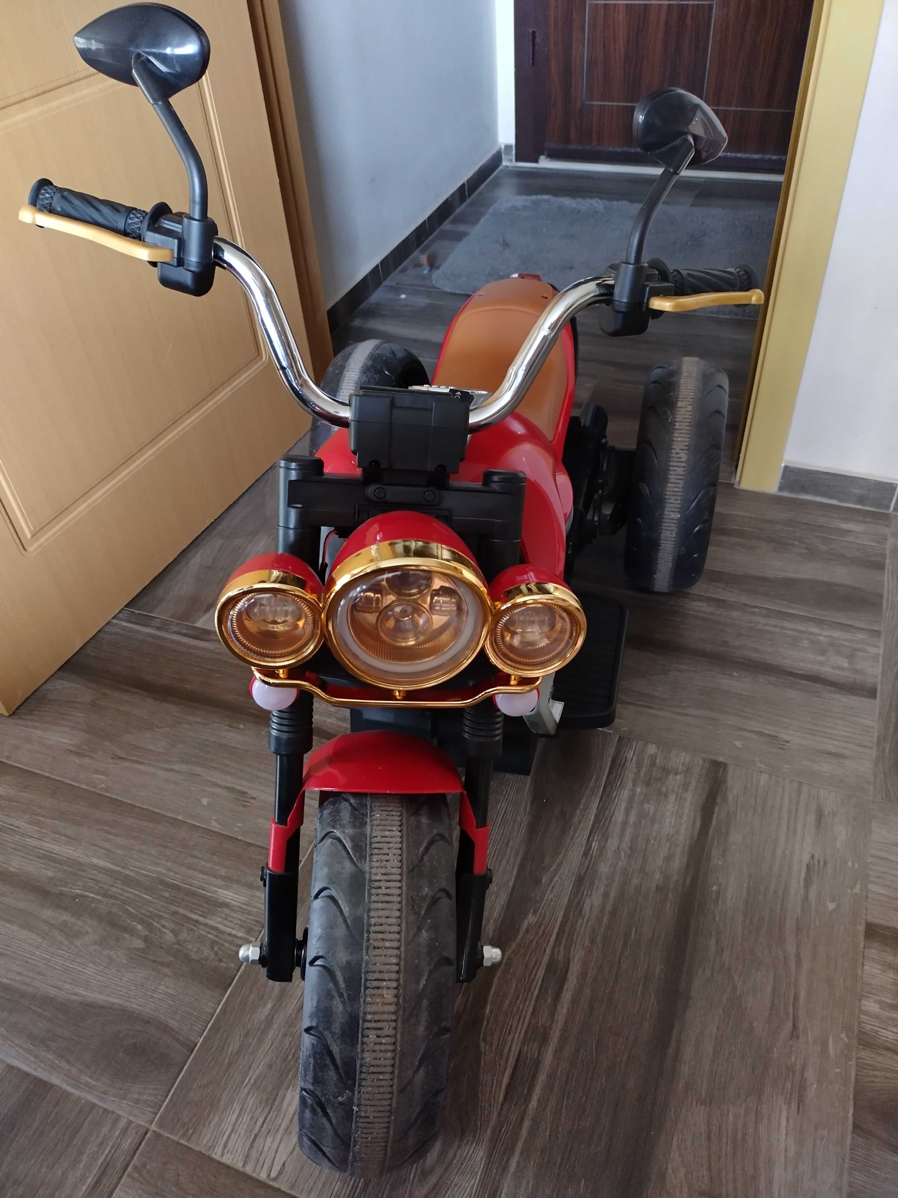 Детски акумулаторен мотор Super Moto Turbo