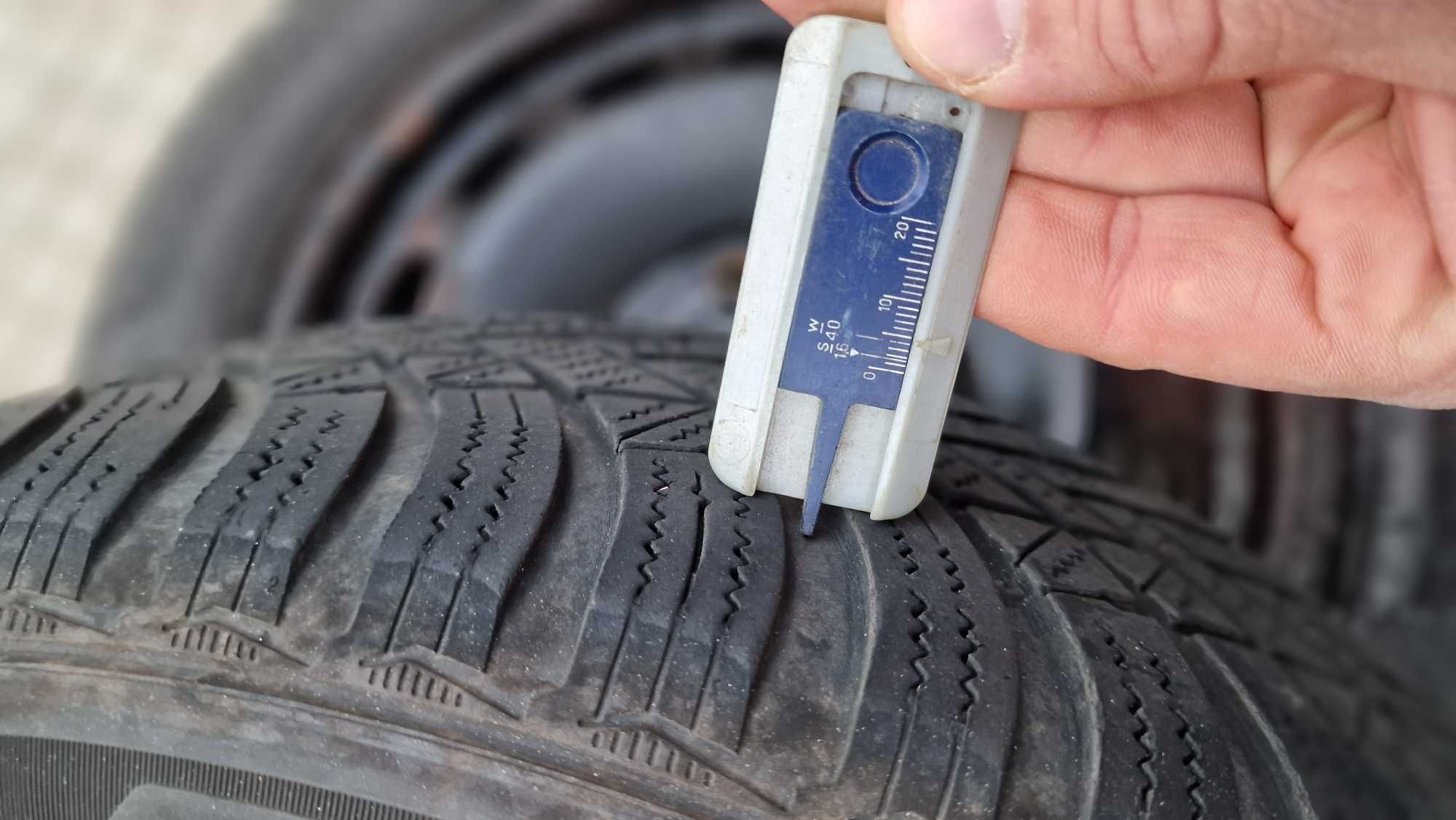 Метални джанти със зимни гуми Hankook 205 55 16