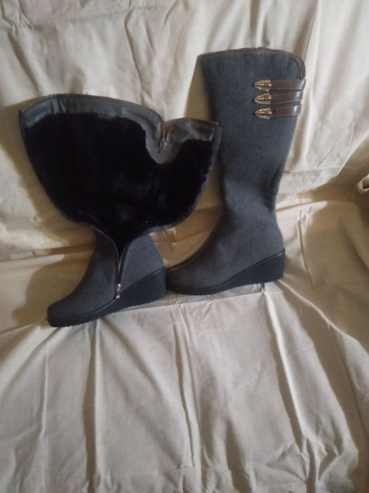 Сапоги зимние, новые. Размер 37