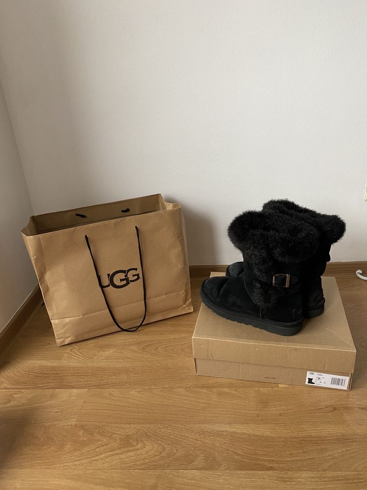 UGG originale marimea 38