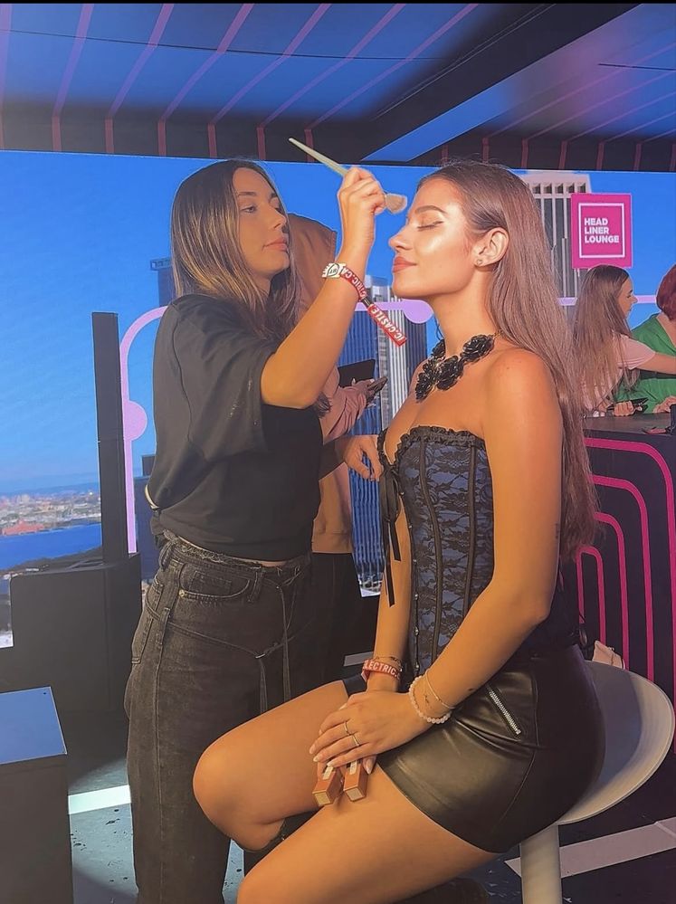 Servicii make-up la tine acasa