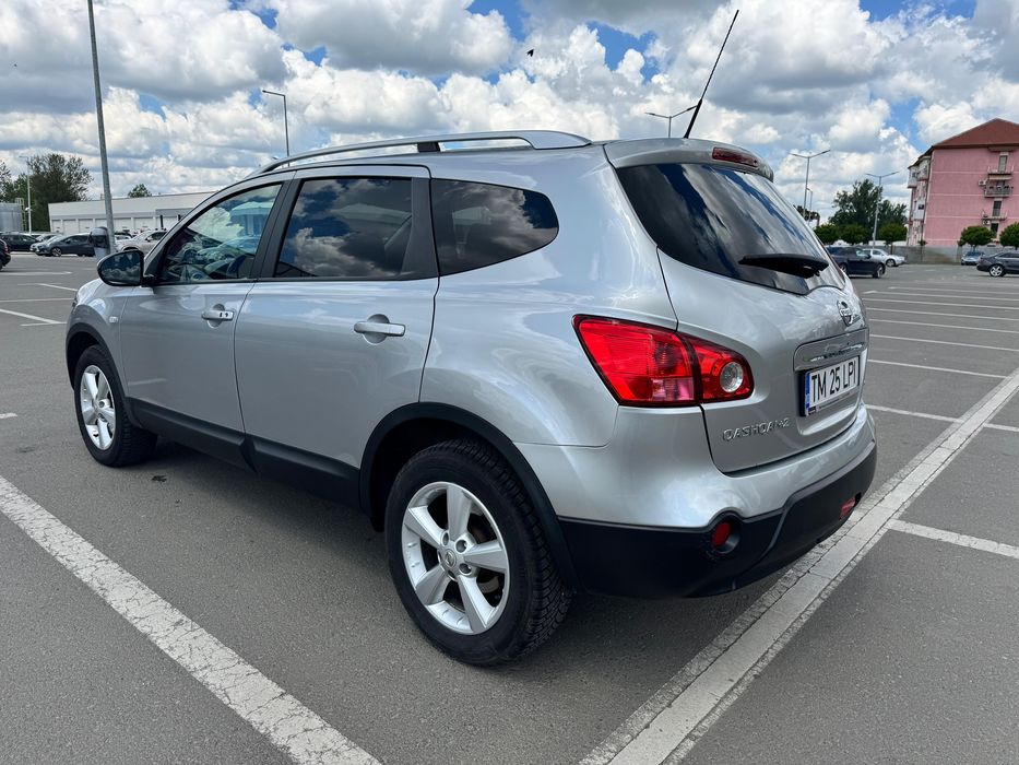 Nissan Qashqai +2 2.0dCi 4x4