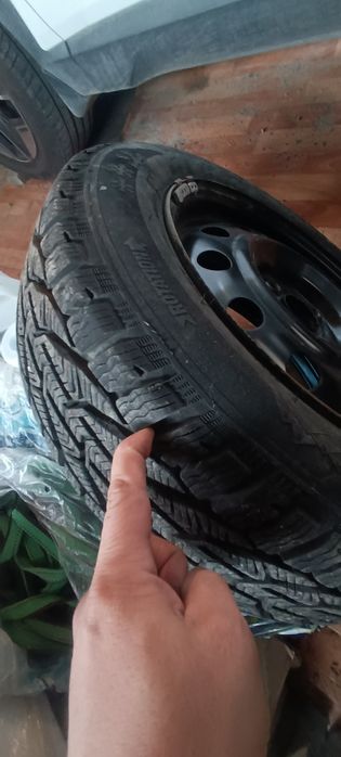 Продам резину с дисками в хорошо состоянии