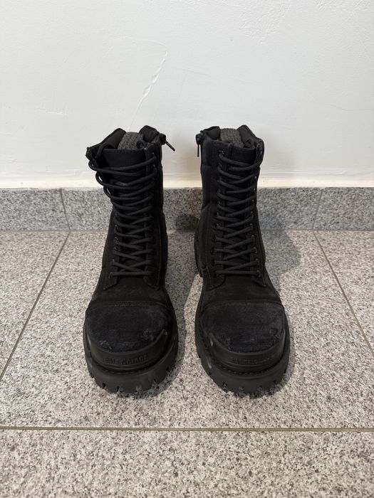 Balenciaga Strike Boots - 41/42/43/44 pe stoc