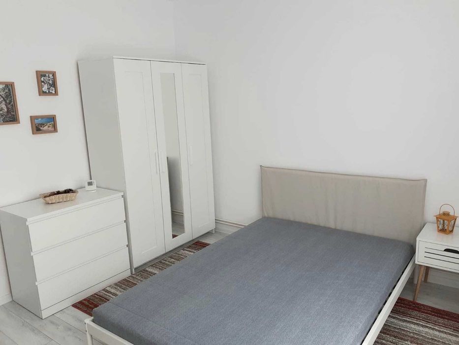 Particular inchiriez apartament 2 camere renovat zona ITC Brasov