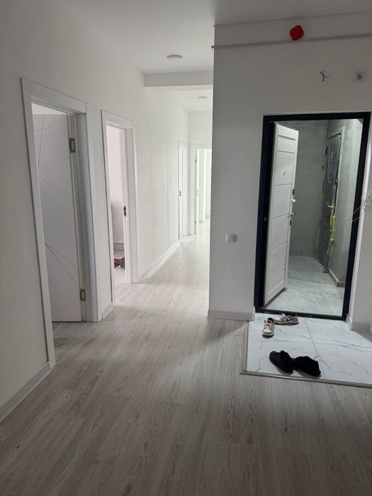 Аренда Квартир  3 комнатный