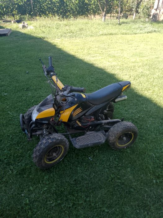 Vând atv 59 CC benzina preț negociabil