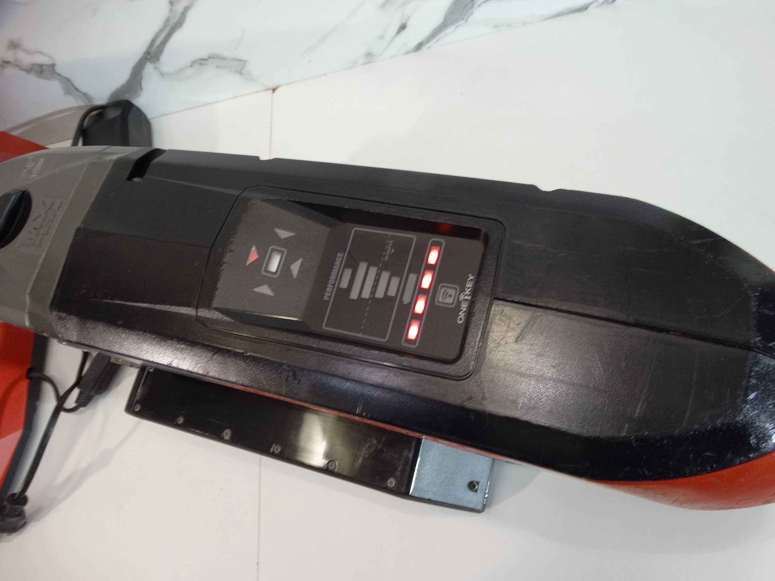 Milwaukee MXF DCD 150 / 2 x 6.0 Ah - Диамантено пробивна машина