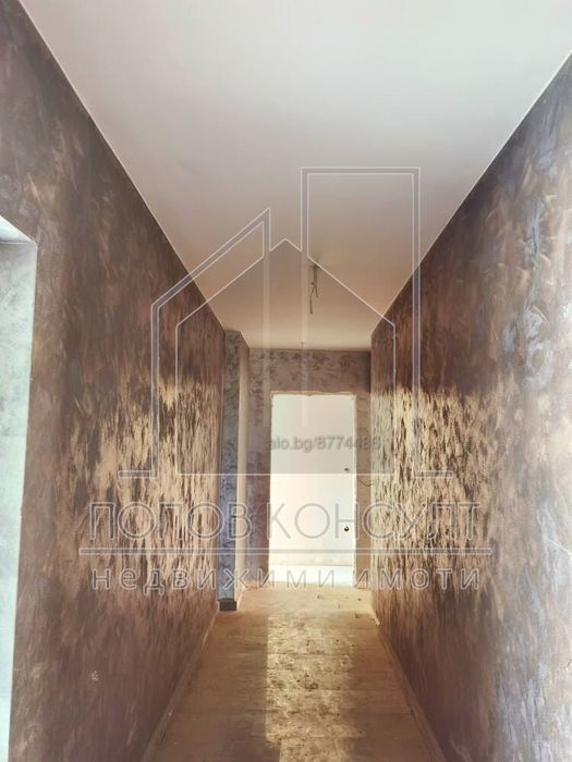Продава се Двустаен апартамент в Пловдив, Западен - 76 кв.м за 1290 €/кв.м - Снимка #8
