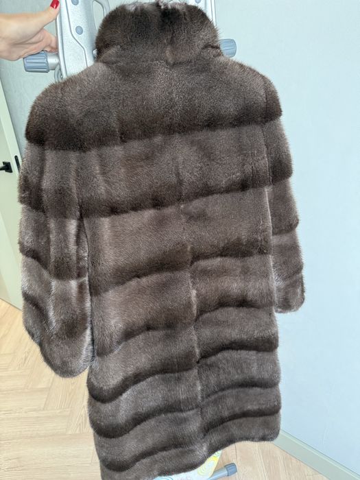 Продам шикарную норковую шубу