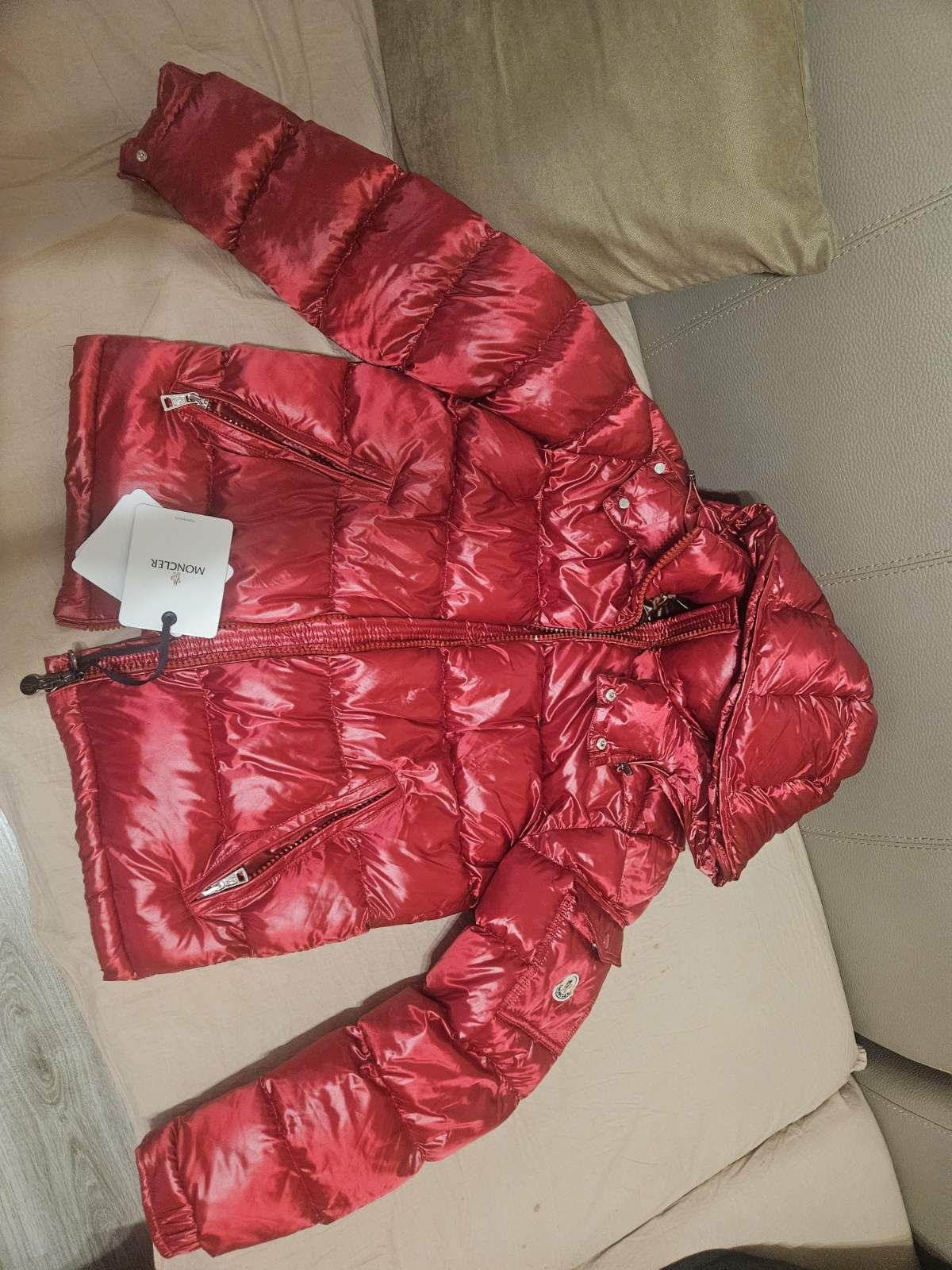 Яке унисекс Moncler