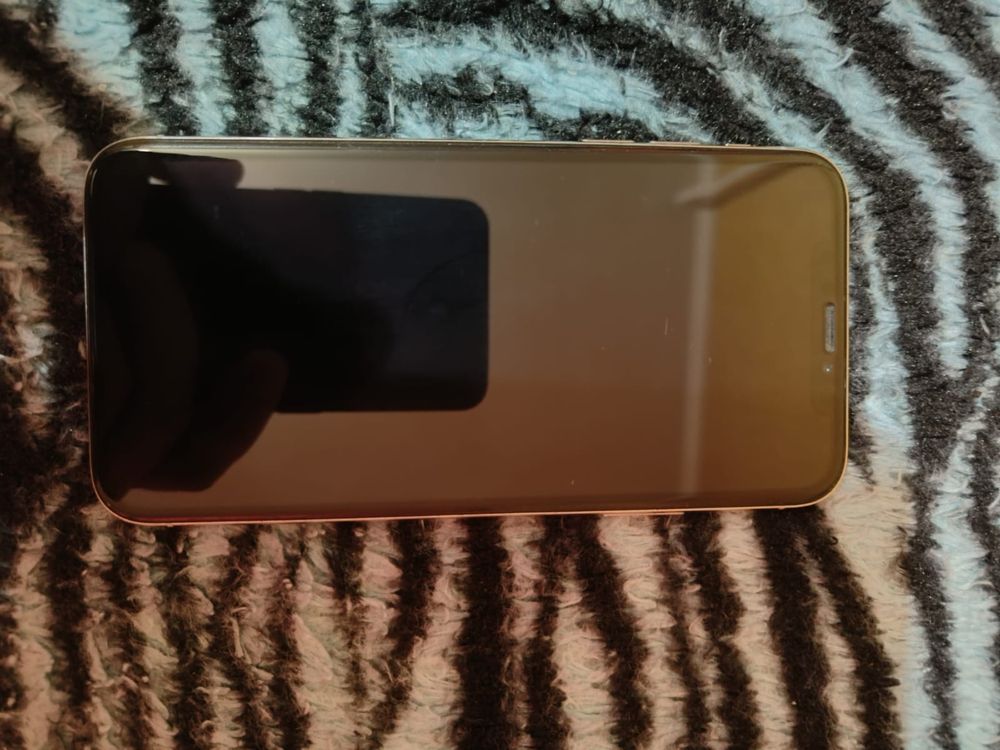 Продам iPhone X 256 акб 100%