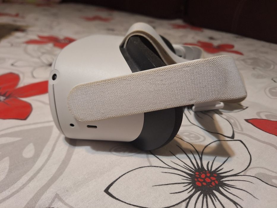 Meta quest 2,256 gb,stare impecabila,merge ca în prima zi