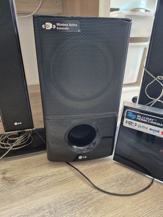 Sistem muzica lg in stare foarte buna
