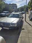 Mercedes 230 СЕ.