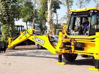 Экскаватор погрузчик 3DX PRO НОВАЯ МОДЕЛЬ  от JCB