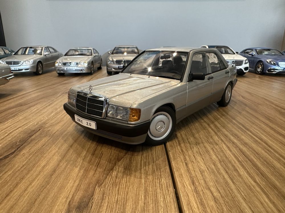 1/18 19бр. Колекционерски Mercedes