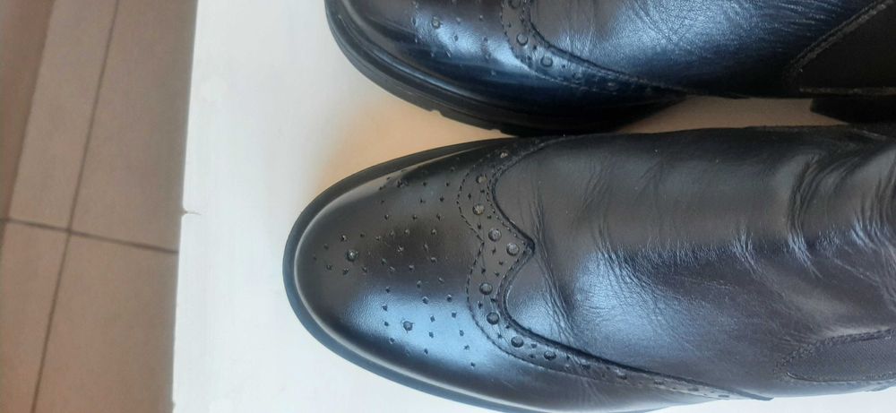 Кожени дамски боти