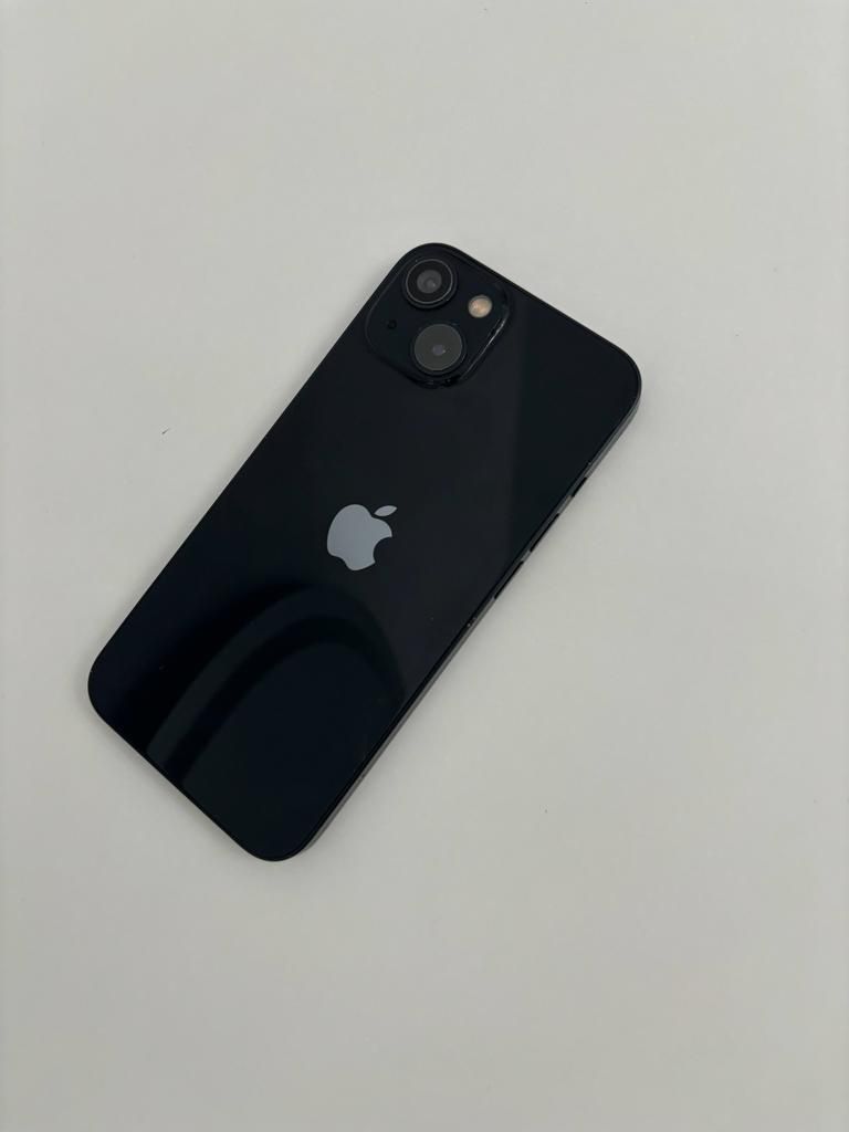 IPhone 13 Negru  ,128 GB