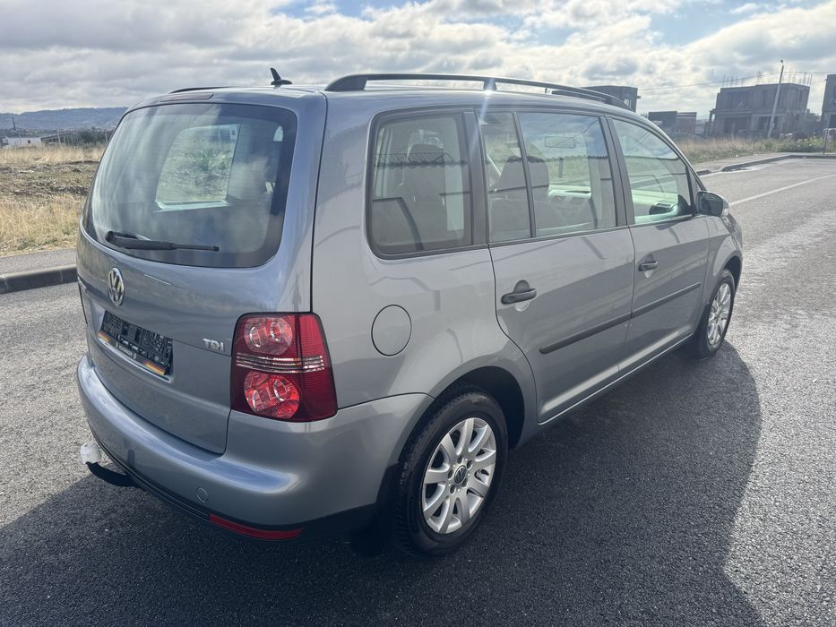 Vw Touran 1.9 Diesel *CUTIE AUTOMATA* 2009 / Climatronic