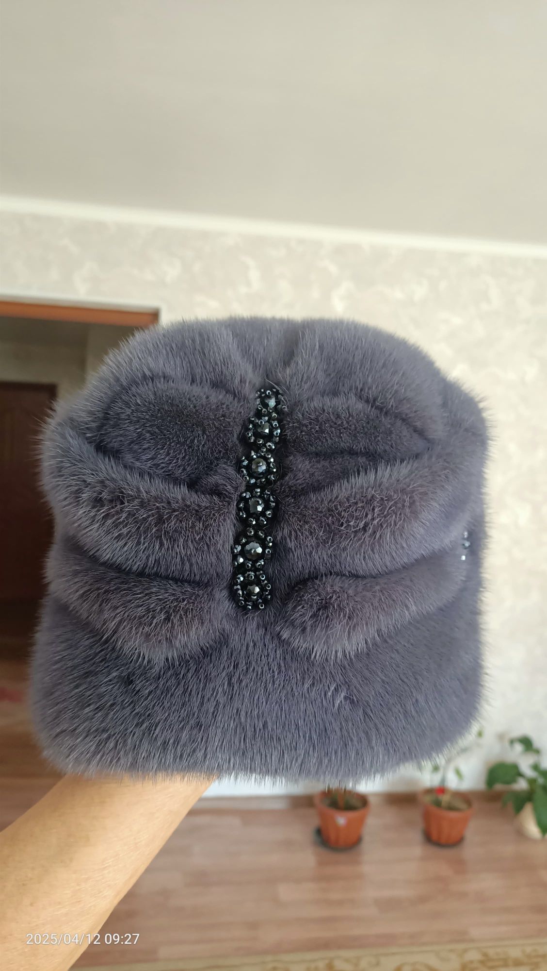 Продам шапку женская