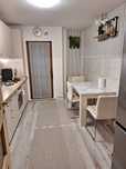 Apart.2 camere decomandat