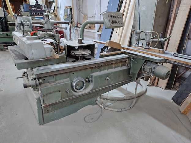 FUNK SF 3/A – mașină de frezat și tăiat pentru rame de ferestre