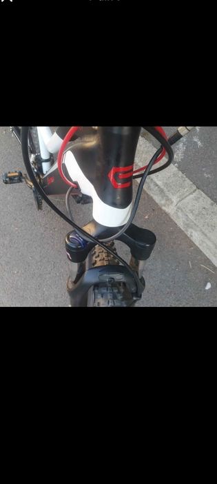 Bicicletă electrica
