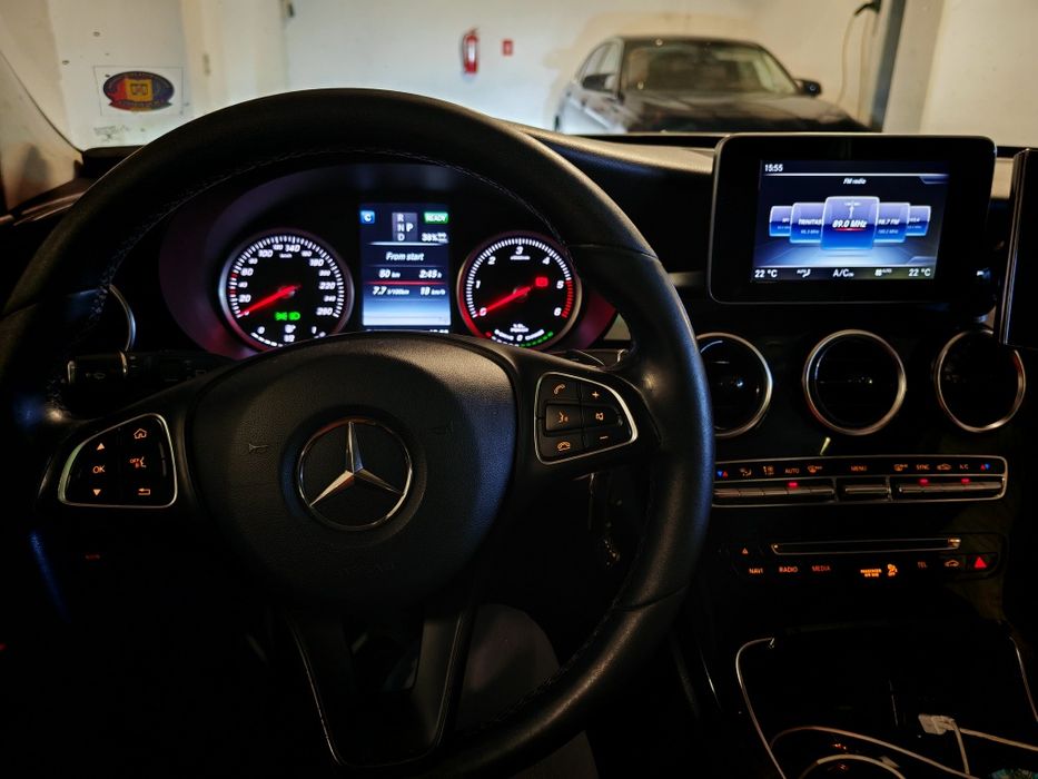 Mercedes Benz C300h