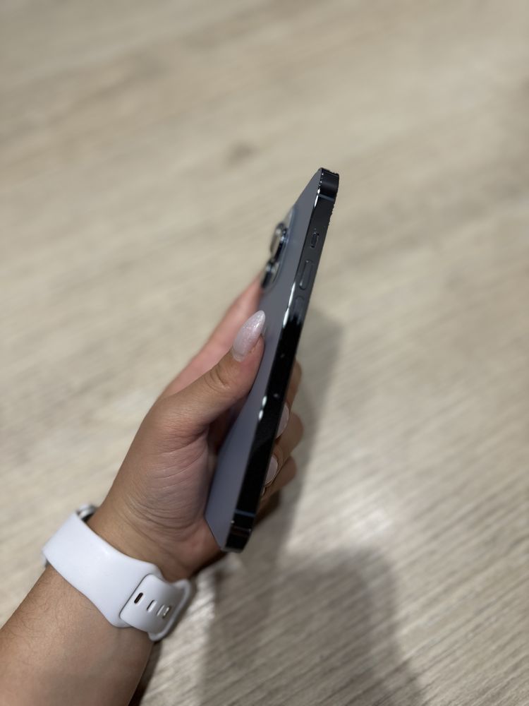 Продавам iPhone 13 Pro!!!