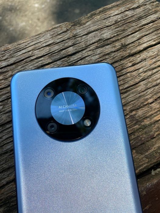 Telefon Huawei nova y90