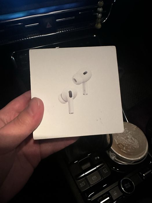 Продаю наушники Apple AirPods Pro (отличное качество)