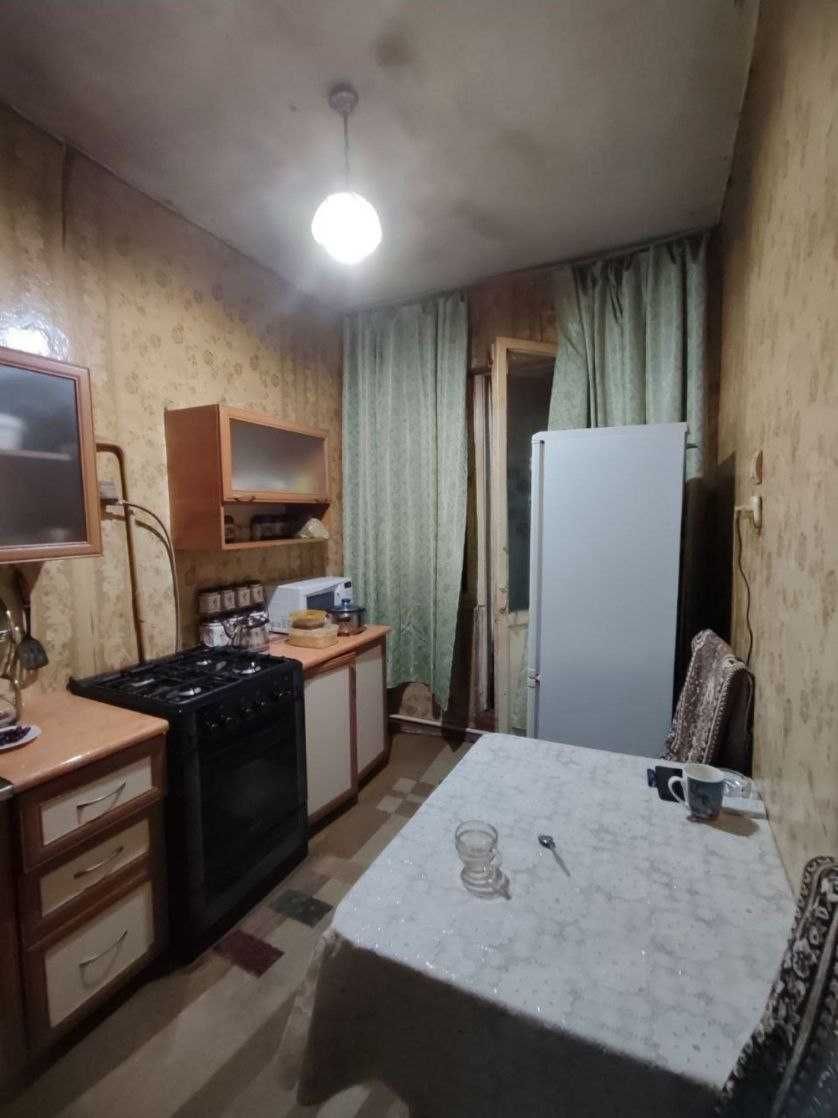 Ганга 3 ком без ремонта 72м2/ торец новый лифт