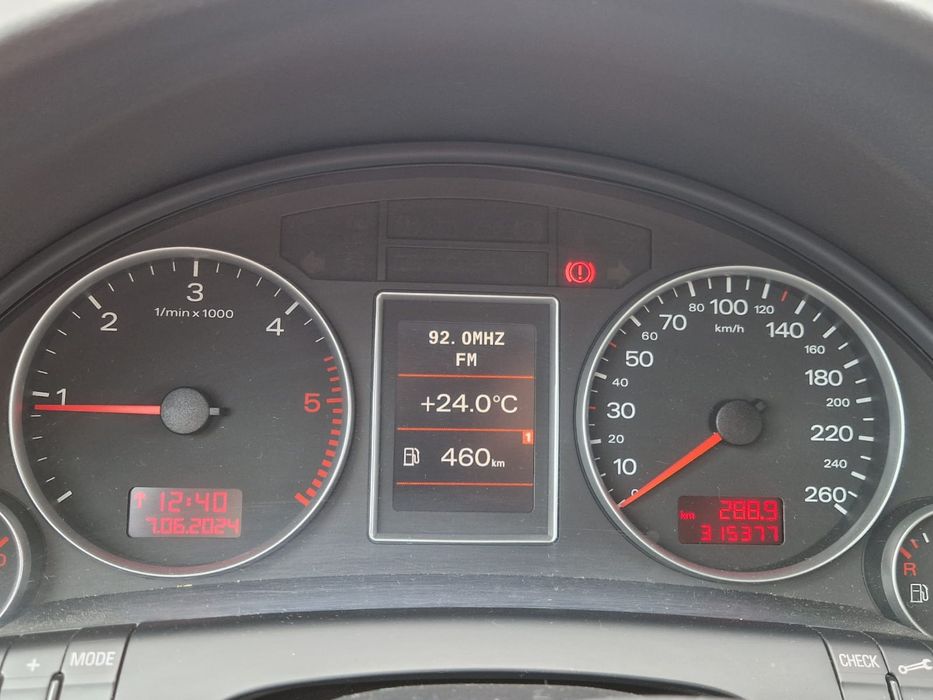 Audi A4 B7 an 2007 2.0 TDI