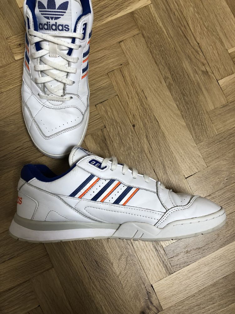 Маратонки Adidas