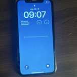 Vand  telefon marca Iphon XR, 64GB, utilizat, stare baterie 76%