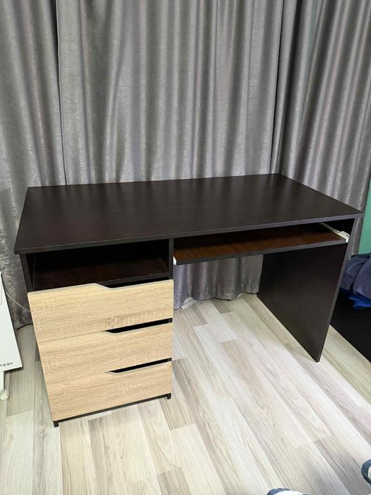 Комплект бюро и гардероб