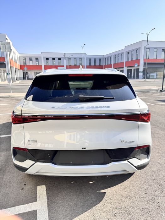 BYD Yuan Plus 4-pozitsiya