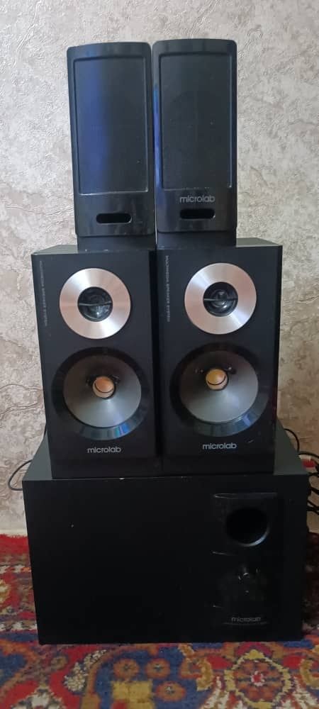 Продаётся Microlab m-200