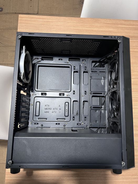 Carcasa Atx Segotep