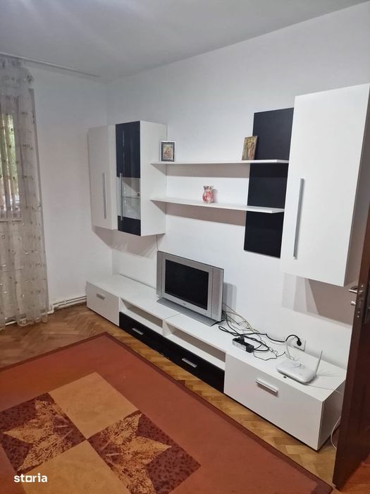 Inchiriez apartament 2 camere zona Crang judetul Buzau