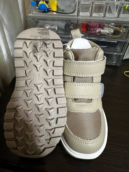 Продаются детские сапожки